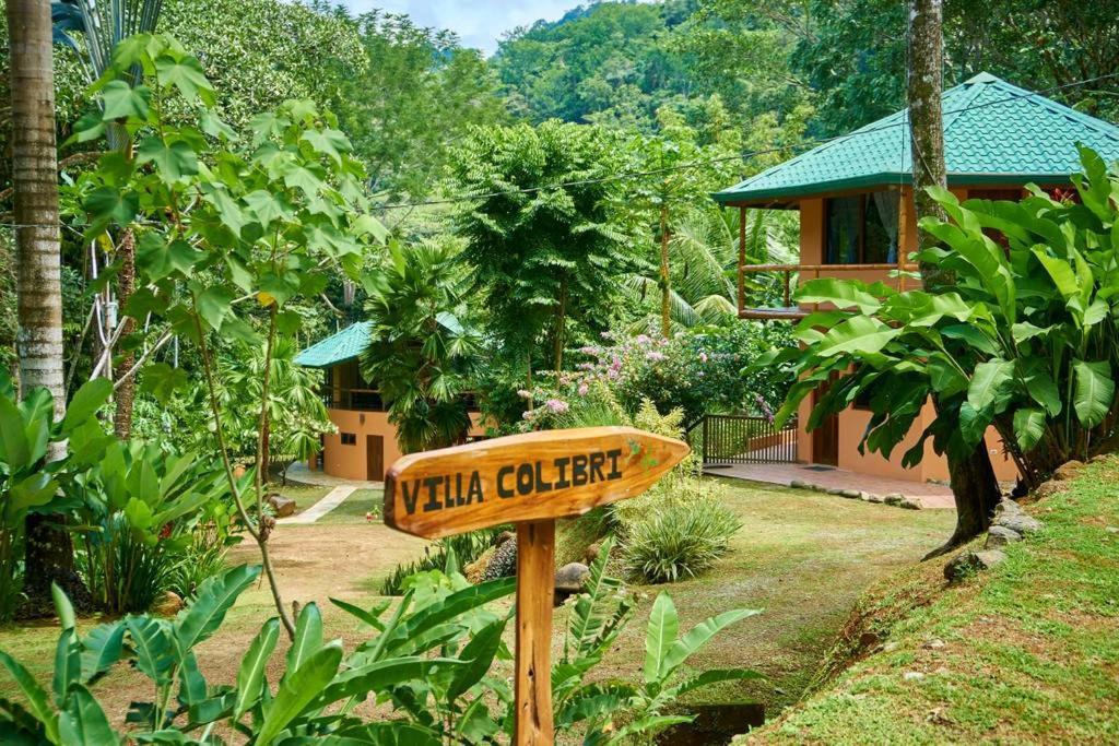 Manoas Bed & Breakfast Uvita Exterior photo