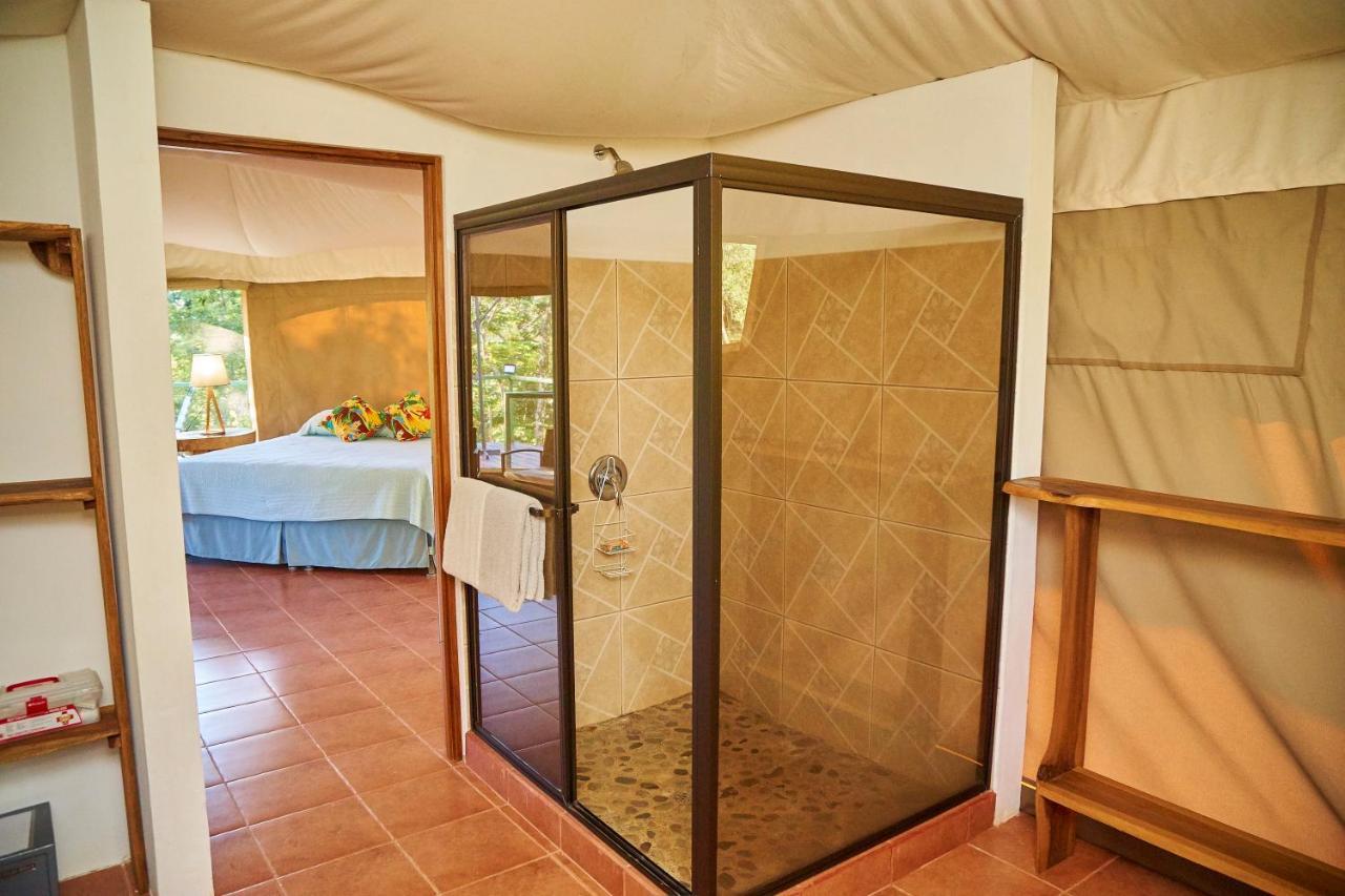 Manoas Bed & Breakfast Uvita Exterior photo