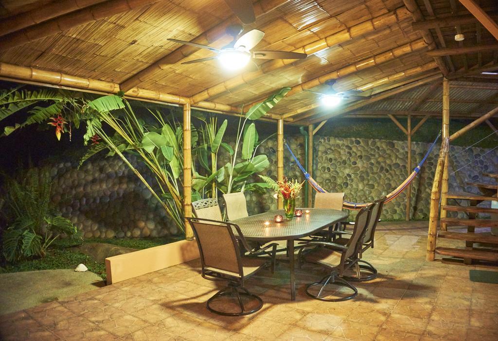 Manoas Bed & Breakfast Uvita Room photo