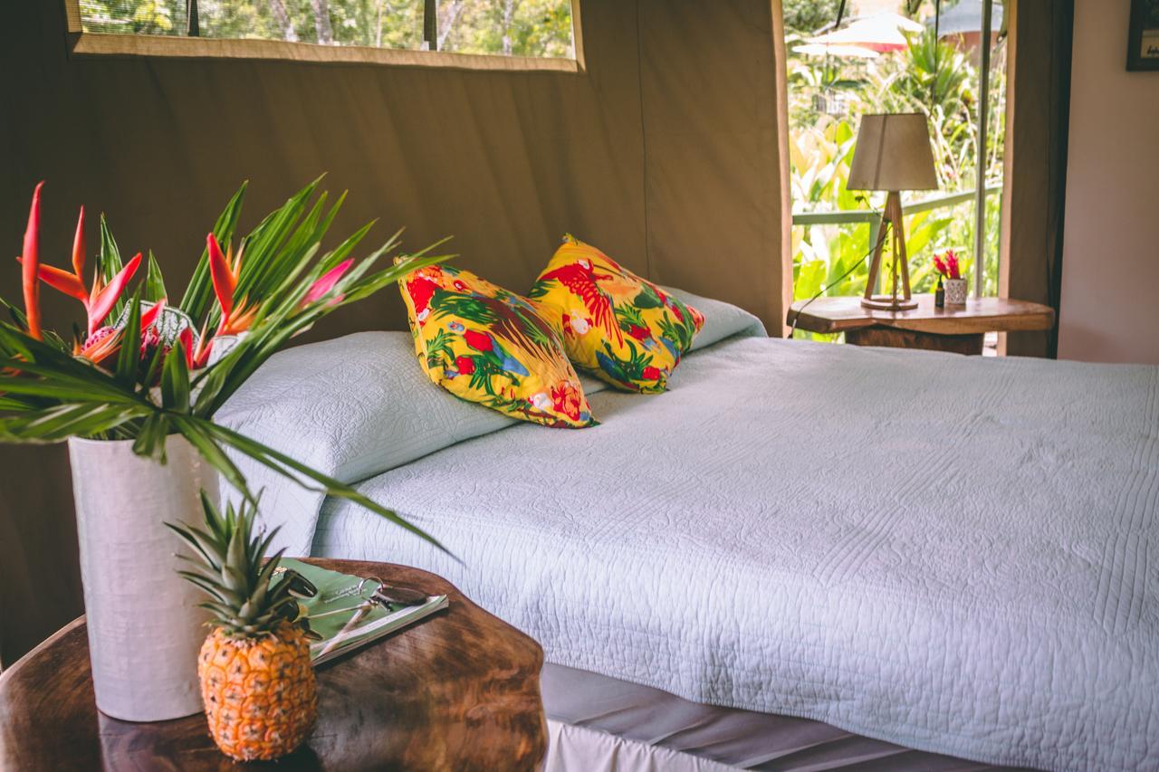 Manoas Bed & Breakfast Uvita Exterior photo