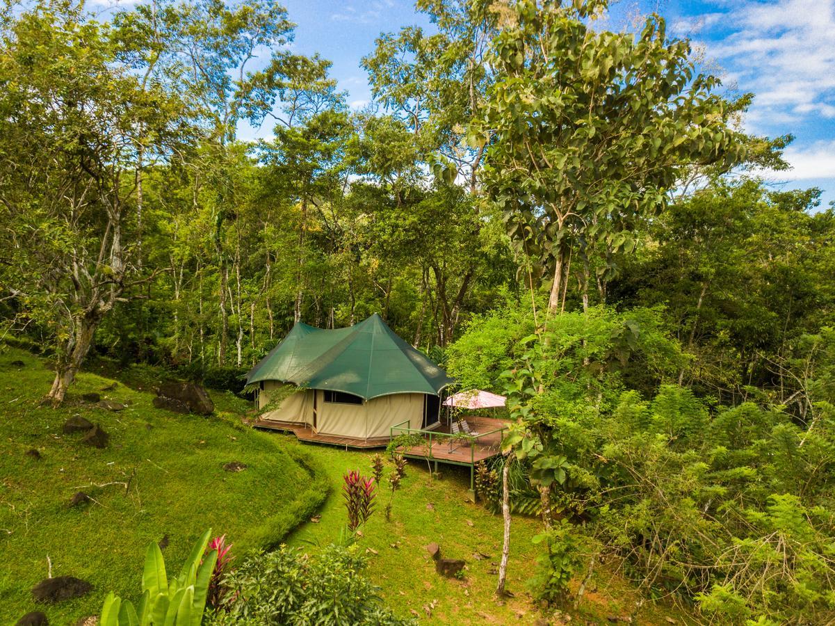 Manoas Bed & Breakfast Uvita Exterior photo